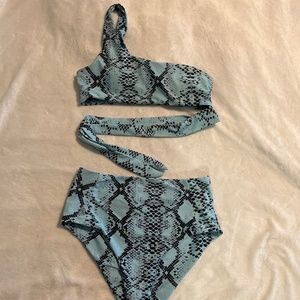 Snake baby blue swimsuit